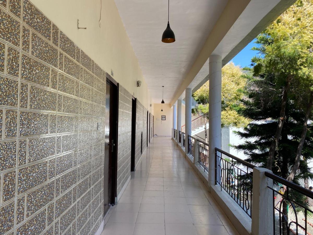 Kanara Hotel Bhimtal Exterior photo