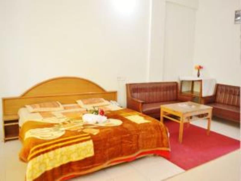 Kanara Hotel Bhimtal Exterior photo